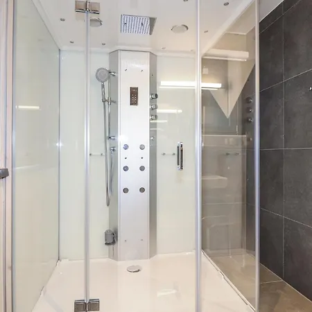 Mit Sauna Katschb رنفخ